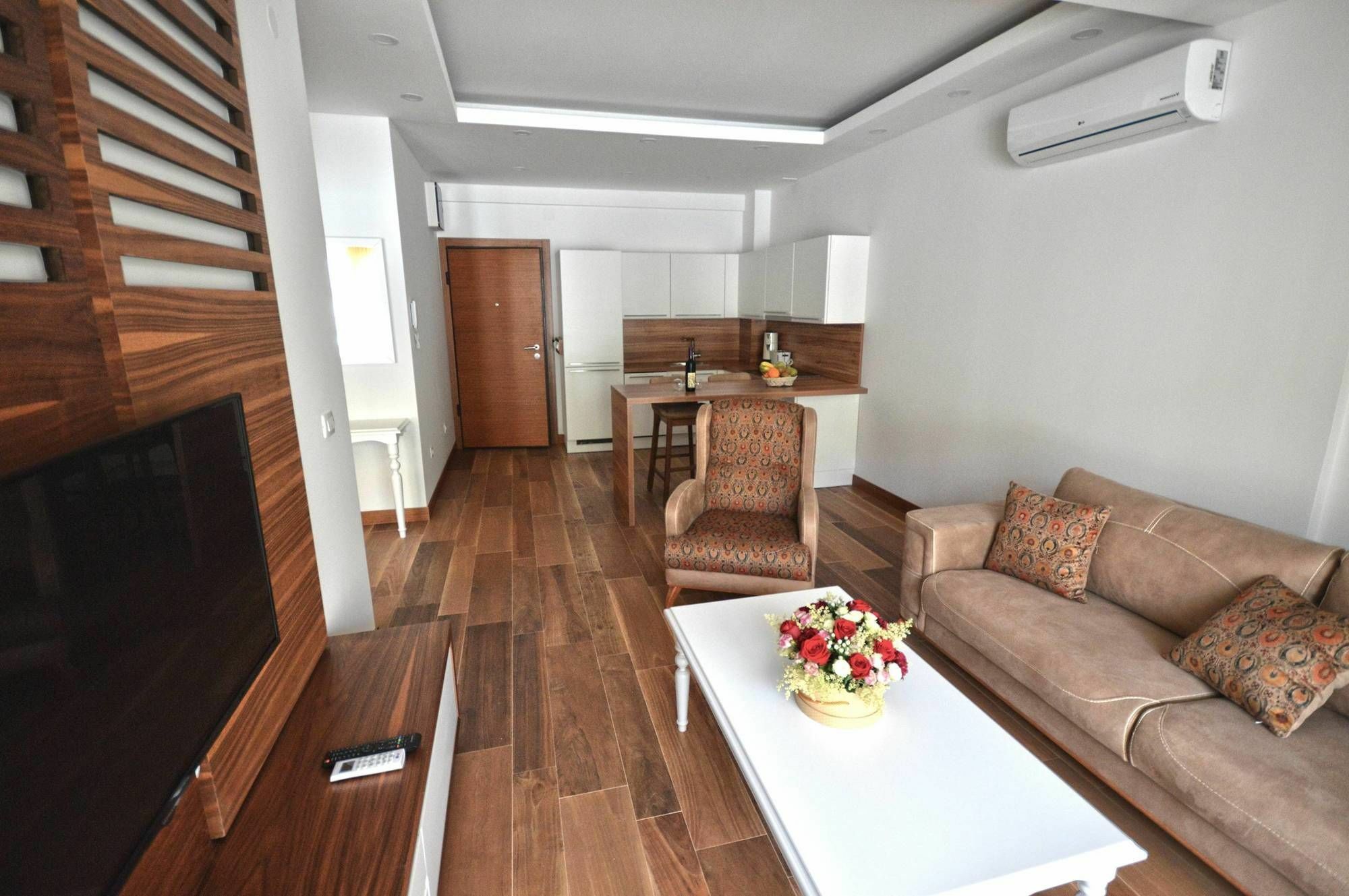 Chill And Go Aparthotel Budva Exterior foto